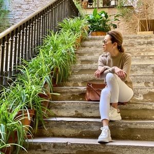 Meet your Posher, Pat